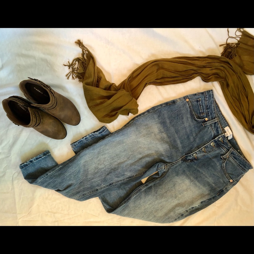 Popsugar Distressed Faded Button Up Mom Jeans
